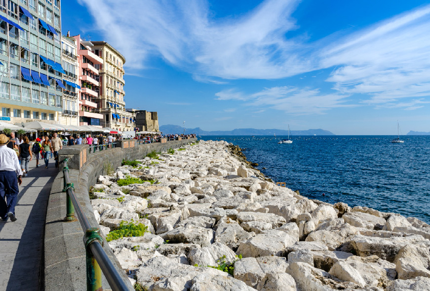 lungomare di napoli
